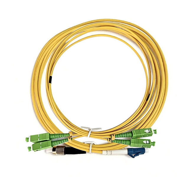 Requirements for the use of small electrical distribution boxes on construction sites